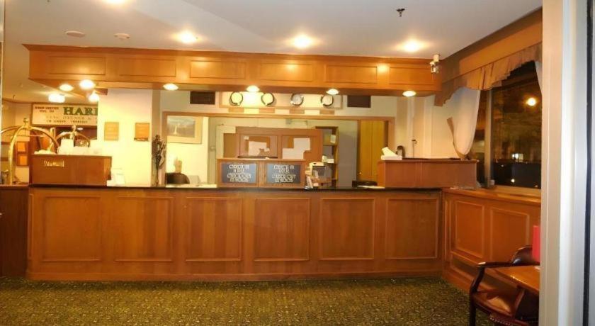 Harrington 3* Washington