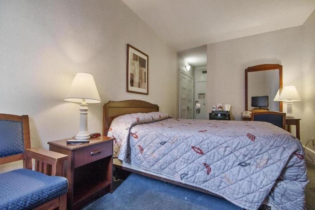 Hotel Harrington 3*