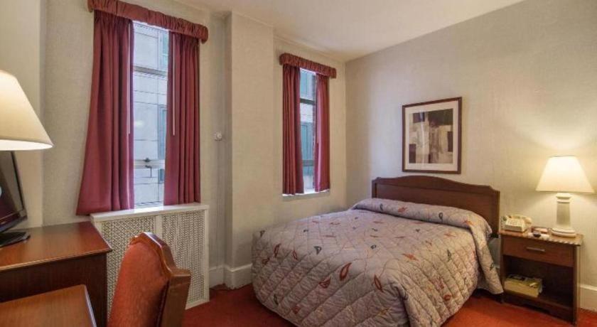 Hotel Harrington