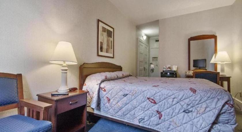 Hotel Harrington 3*